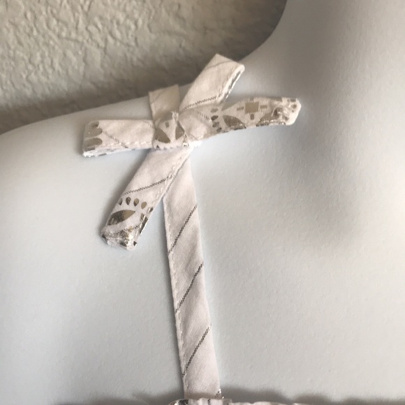 Top - Picture 3 of 5